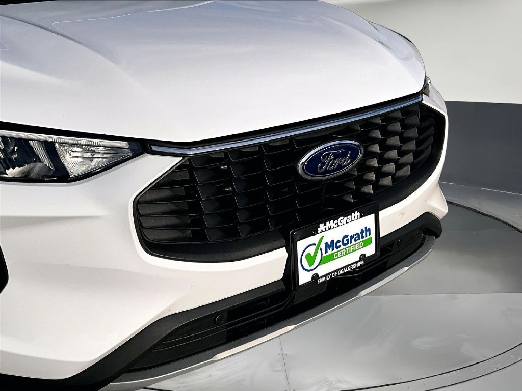 Used 2024 Ford Escape Active w/ Cold Weather Package FWD image 31