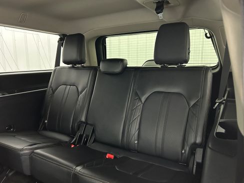 Used 2018 Ford Expedition Max Platinum image 33