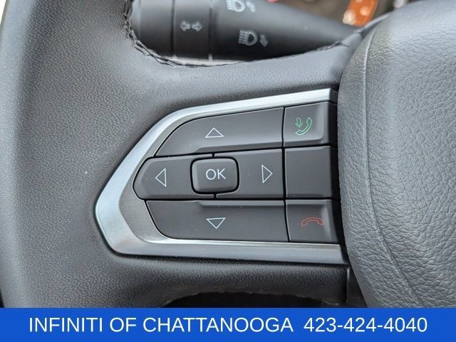 Used 2024 Jeep Compass Latitude AWD/4WD image 24