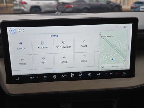 Used 2025 Ford Maverick Lariat w/ 4K Tow Package image 26