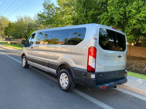 Used 2017 Ford Transit 350 XLT RWD image 56