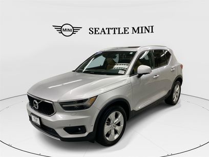 Used 2019 Volvo XC40 T5 Momentum