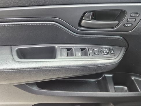 Used 2024 Honda Odyssey Sport image 29