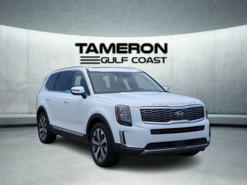 Used 2021 Kia Telluride EX w/ EX Premium Package FWD image 9