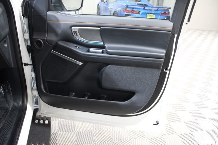 Used 2025 Ford Expedition Tremor AWD/4WD image 27