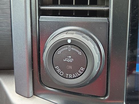 Used 2024 Ford F150 XLT w/ Mobile Office Package image 22