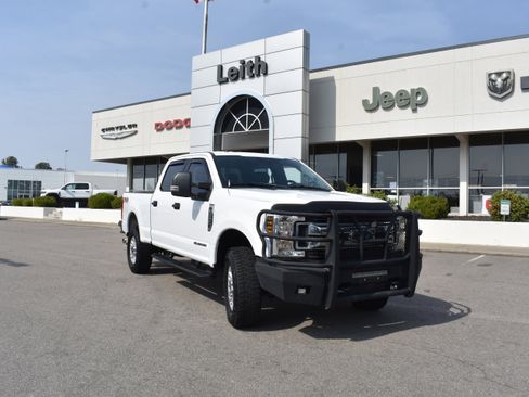 Used 2019 Ford F250 XLT w/ FX4 Off-Road Package image 1