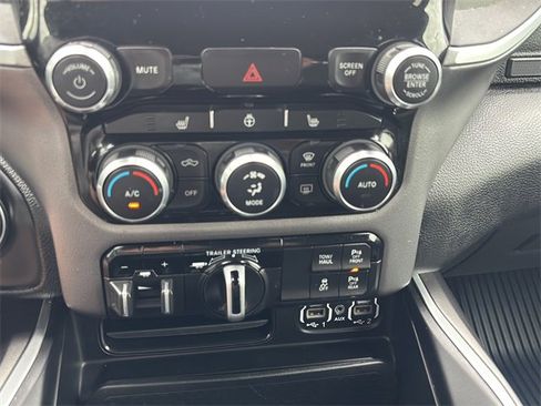 Used 2022 RAM 1500 Big Horn image 27