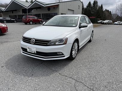 Used 2016 Volkswagen Jetta SEL w/ Lighting Package