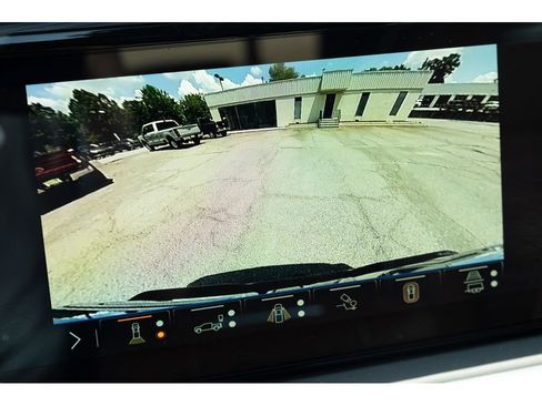 New 2026 GMC Sierra 2500 Denali Ultimate w/ LPO, Black Badging Package AWD/4WD image 25