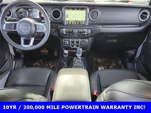 Used 2023 Jeep Wrangler Unlimited Sahara image 10