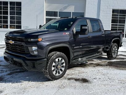 Used 2024 Chevrolet Silverado 2500 Custom w/ Custom Value Package