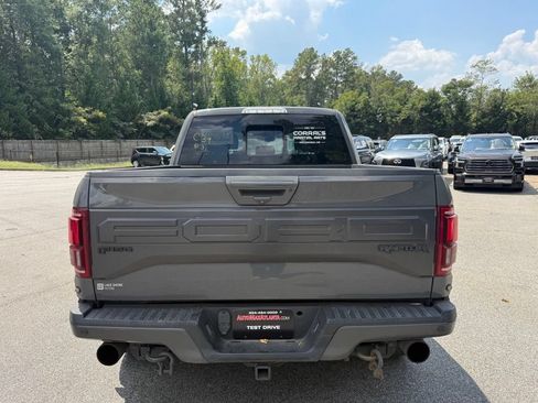 Used 2018 Ford F150 Raptor w/ Equipment Group 802A Luxury AWD/4WD image 8