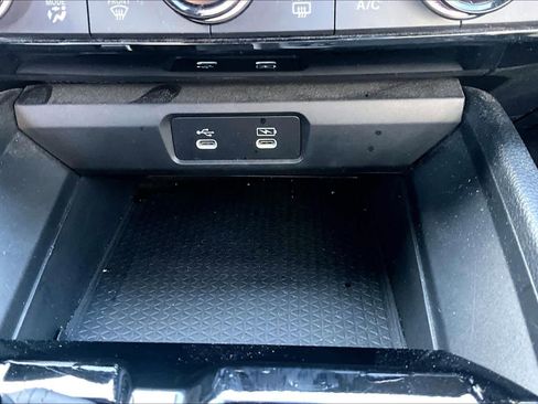 Used 2024 Honda Accord Sport image 34