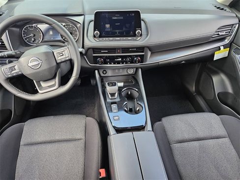 New 2026 Nissan Rogue SV image 6