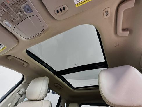 Used 2020 Lincoln Nautilus Reserve FWD image 25