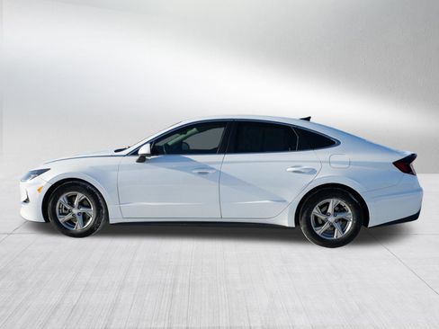 Used 2022 Hyundai Sonata SE w/ Preferred Accessory Package image 4