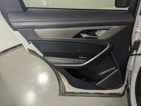 Used 2021 Jaguar F-PACE S image 15