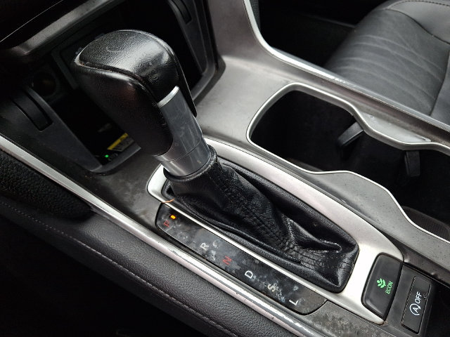 Used 2021 Honda Accord EX-L image 16