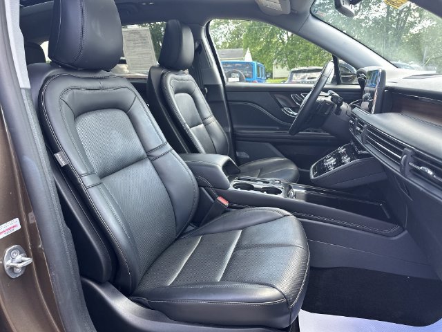 Used 2022 Lincoln Corsair Reserve w/ Sport Package AWD/4WD image 28