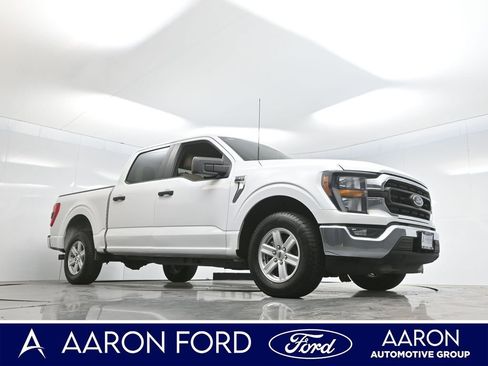 Used 2023 Ford F150 XLT image 3