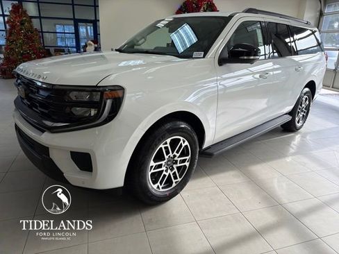 New 2025 Ford Expedition Max Active image 4