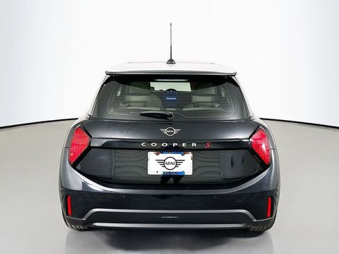 Certified 2025 MINI Cooper S image 6