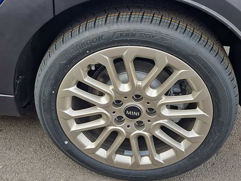 New 2026 MINI Cooper S image 13