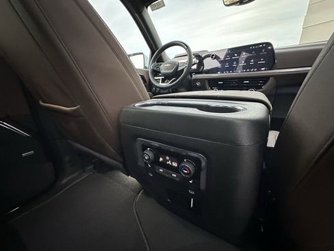 New 2026 Chevrolet Tahoe High Country image 19