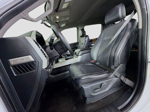 Used 2015 Ford F150 Lariat w/ Equipment Group 501A Mid image 13