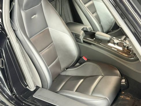 Used 2012 Mercedes-Benz SLS AMG Coupe image 30