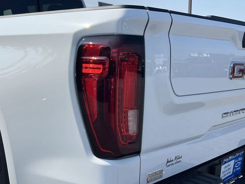 New 2025 GMC Sierra 1500 AT4 w/ Technology Package image 24