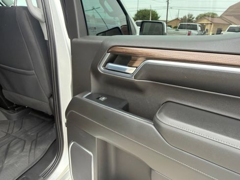 Used 2022 Chevrolet Silverado 1500 LT w/ Texas Edition Plus RWD image 14