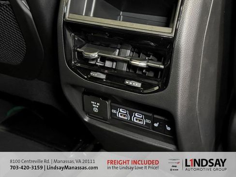 New 2025 Jeep Grand Cherokee Limited w/ Luxury Tech Group II image 15