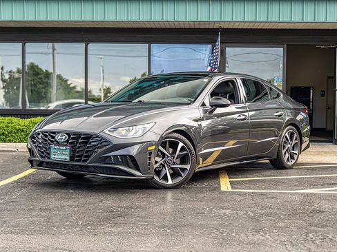 Used 2021 Hyundai Sonata SEL Plus w/ Tech Package FWD image 5