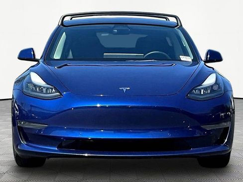 Used 2022 Tesla Model 3 Long Range image 2
