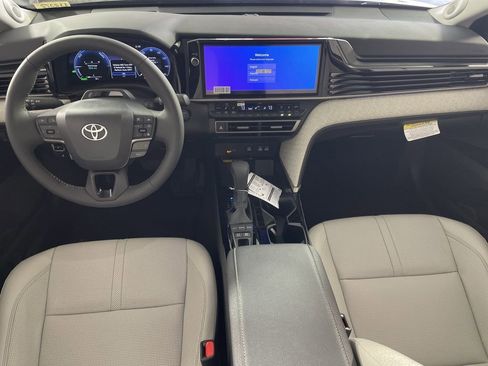 New 2026 Toyota Camry XLE image 21