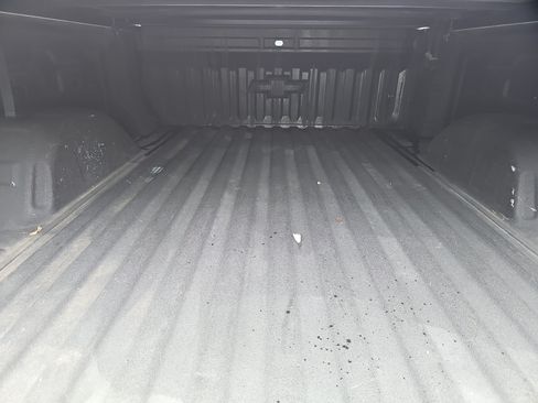 Used 2020 Chevrolet Silverado 1500 RST w/ Bed Protection Package AWD/4WD image 10