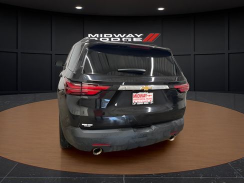 Used 2023 Chevrolet Traverse LT AWD/4WD image 6