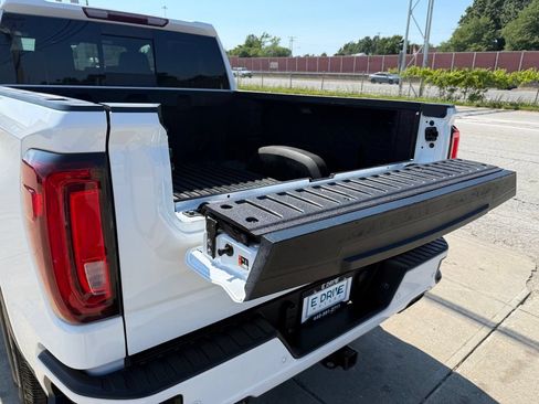 Used 2020 GMC Sierra 1500 AT4 w/ AT4 Premium Package AWD/4WD image 19
