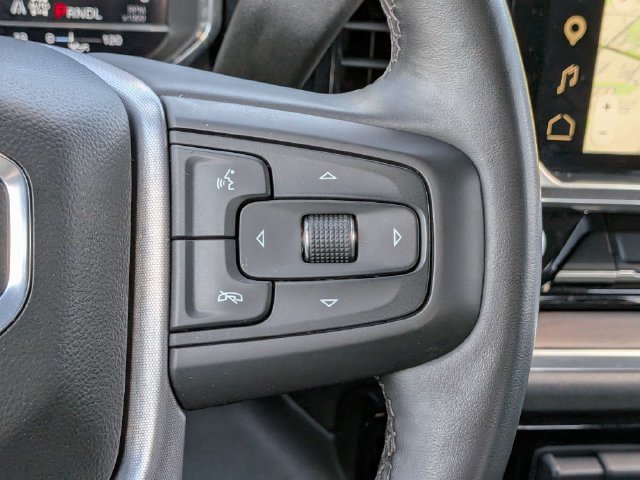 Used 2025 GMC Sierra 1500 SLT AWD/4WD image 30