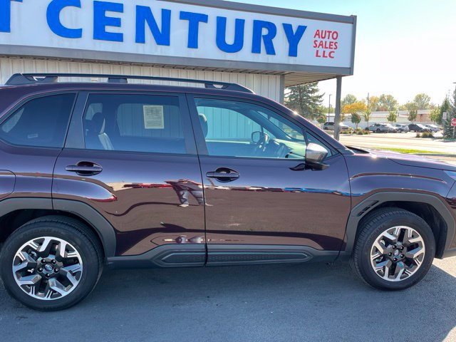 Used 2026 Subaru Forester Premium AWD/4WD image 13