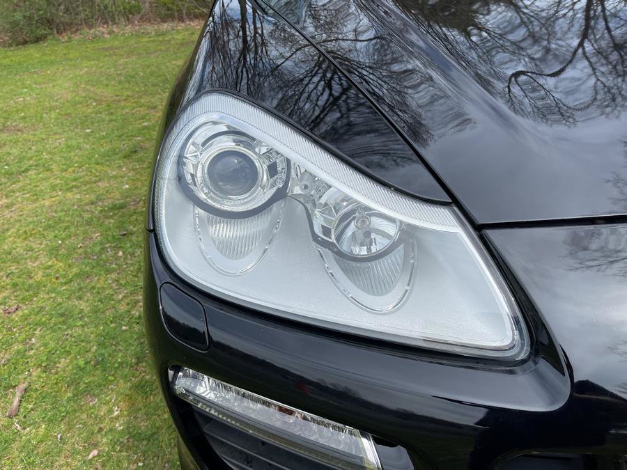 Used 2008 Porsche Cayenne Turbo AWD/4WD image 4