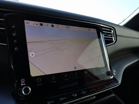 New 2025 Jeep Wagoneer L Series II image 38