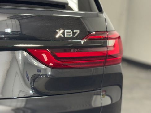 Used 2021 BMW ALPINA XB7 AWD/4WD image 14