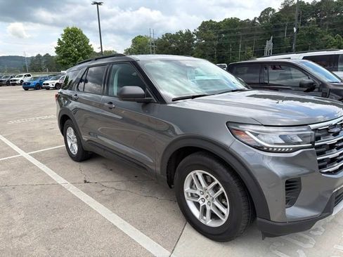 Used 2026 Ford Explorer Active RWD image 38