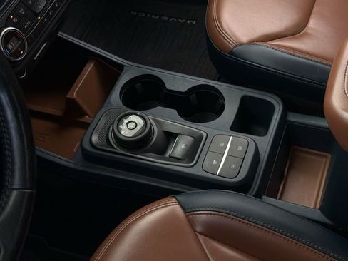 Certified 2022 Ford Maverick Lariat w/ Lariat Luxury Package image 24