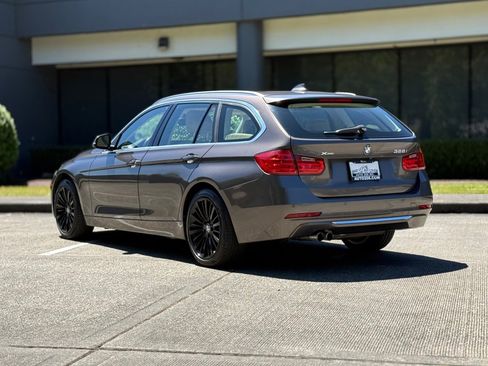 Used 2014 BMW 328i xDrive Wagon AWD/4WD image 6
