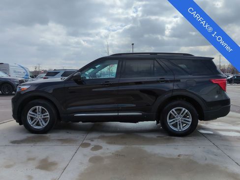 Used 2024 Ford Explorer XLT w/ Equipment Group 202A image 3