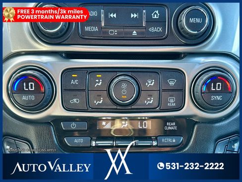 Used 2015 Chevrolet Suburban LTZ AWD/4WD image 37